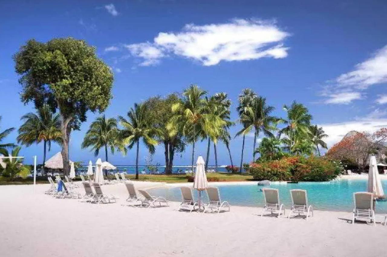 Tahiti Ia Ora Beach Resort - Managed By Sofitel Punaauia  Bagian luar foto