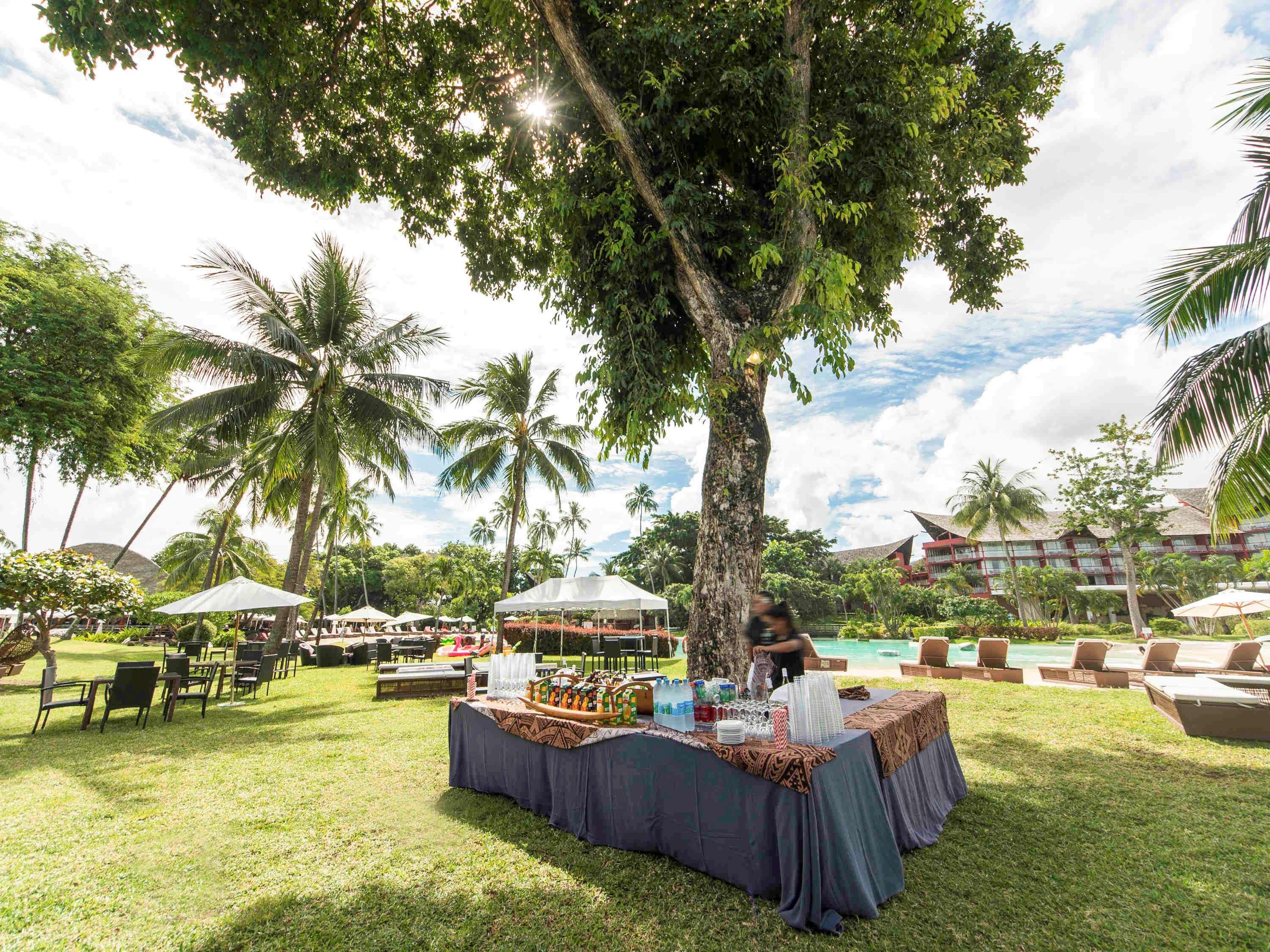 Tahiti Ia Ora Beach Resort - Managed By Sofitel Punaauia  Bagian luar foto