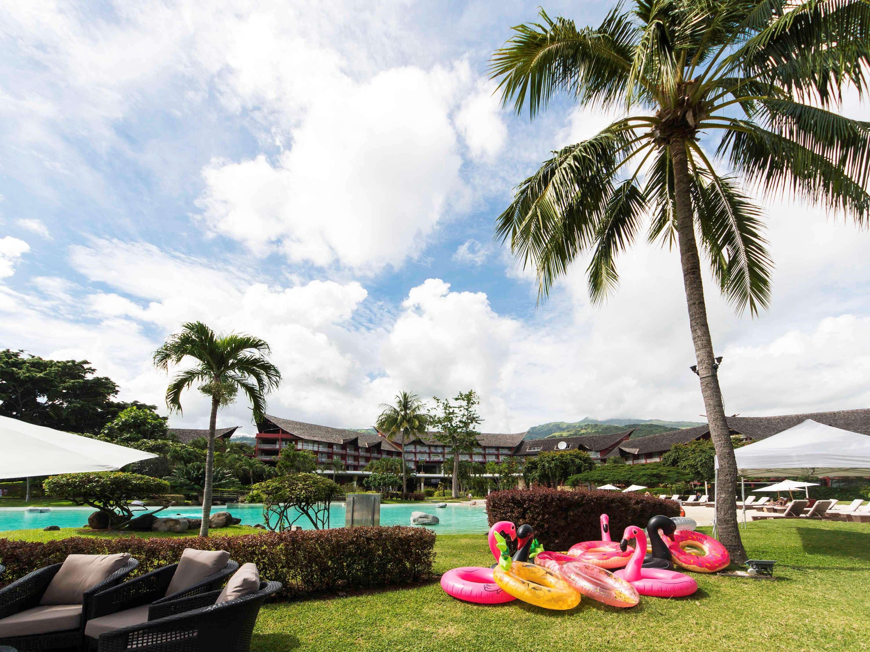 Tahiti Ia Ora Beach Resort - Managed By Sofitel Punaauia  Bagian luar foto
