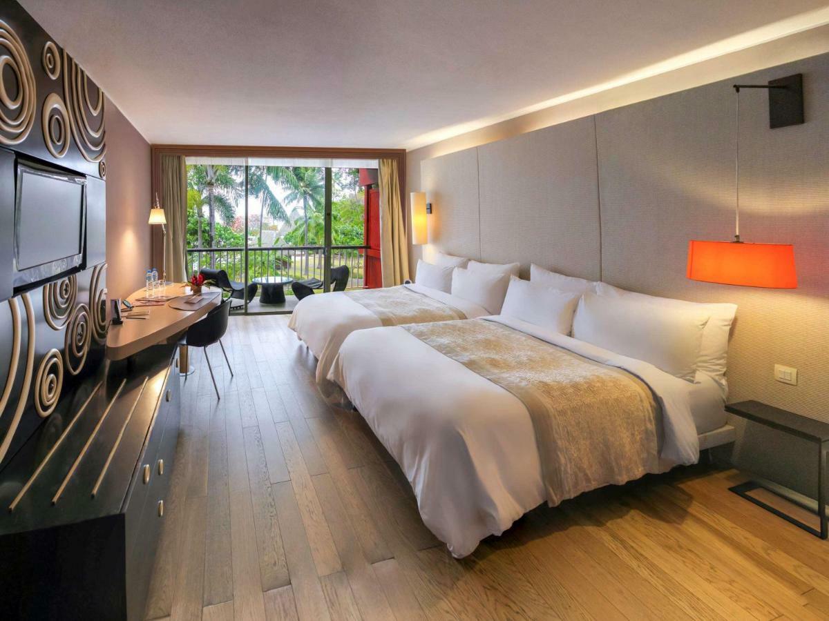 Tahiti Ia Ora Beach Resort - Managed By Sofitel Punaauia  Bagian luar foto